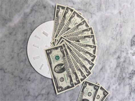 How To Make A Money Pizza Simple Tutorial What Mommy Does