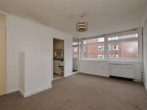 1 Bed Flat To Rent In Earlham Road Norwich Nr2 Zoopla