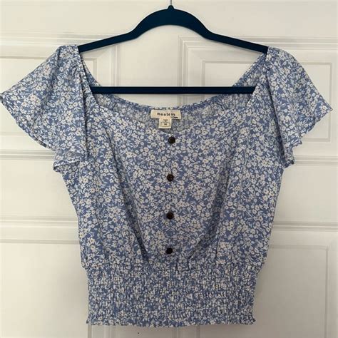 Monteau Tops Nwt Monteau Blue And White Floral Off The Shoulder