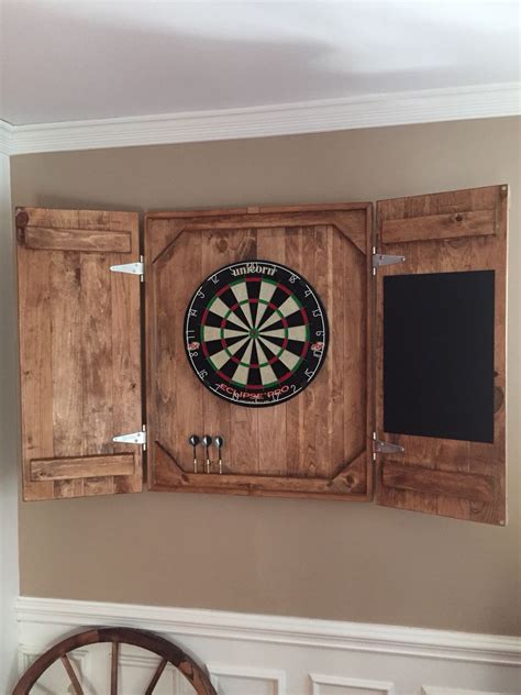 DIY Dart Board Case Put Chalkboard And Chalk Holder On One Side Dart