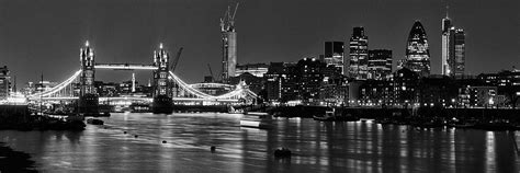 Black and White London Wallpaper - WallpaperSafari