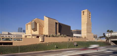 Los Angeles Cathedral by Rafael Moneo – Roland Halbe