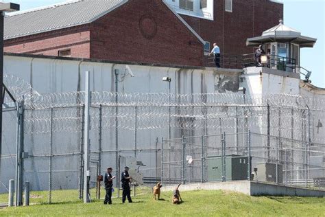 With Power Tools And A Ruse 2 Killers Flee New York Prison The New