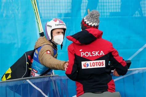 Simon Ammann Pociesza Kamila Stocha Po Kwalifikacjach W Innsbrucku