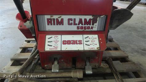 Coats A Rim Clamp Tire Machine In Wichita Ks Item Ef Sold