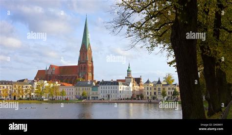 Schwerin cathedral hi-res stock photography and images - Alamy