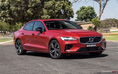 2020 Volvo S60 T8 R-Design review (video) – PerformanceDrive