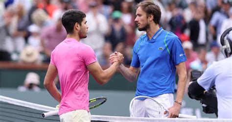 Us Open 2023 Daniil Medvedev Stuns Carlos Alcaraz In Semifinal To