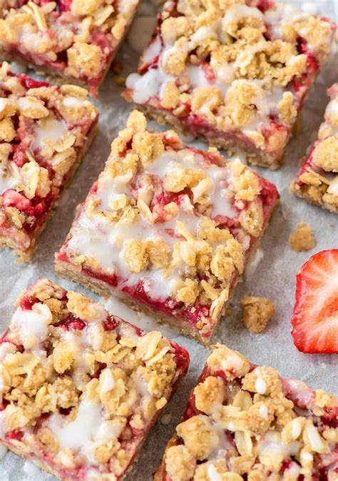 Healthy Strawberry Oatmeal Bars Recipe