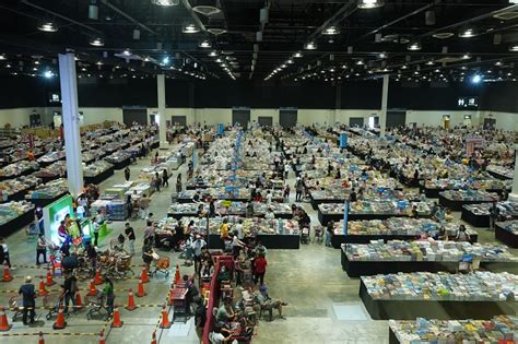 The Big Bad Wolf Book Sale Manila 2020 Gets Better Than Ever Manila On Sale