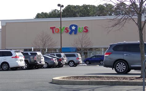 Toys R Us Salisbury Md Toys R Us 500 E Naylor Mill Rd Sal Flickr