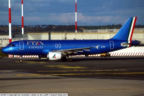 Aircraft EI IKF 2001 Airbus A320 214 C N 1473 Photo By Micka2b Photo