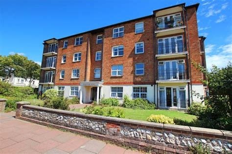 2 Bed Flat For Sale In Cranleigh Court Byron Road Worthing West