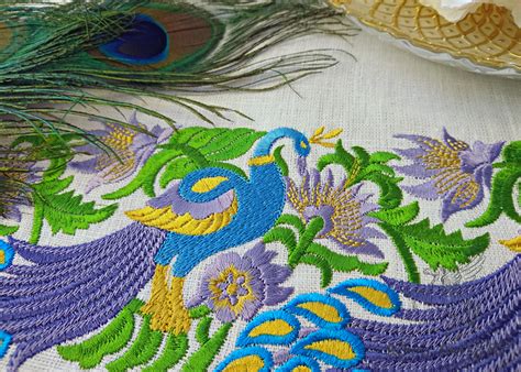 Peacock border | Royal Present Embroidery