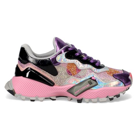 CLJD L-Landing Sneaker in Rosa und Lila mit mehrfarbigen Strasssteinen