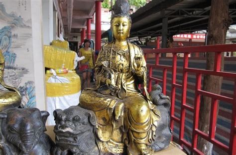 Tibet Bronze Gild Manjusri Samantabhadra Guan Yin Kwan Yin Buddha