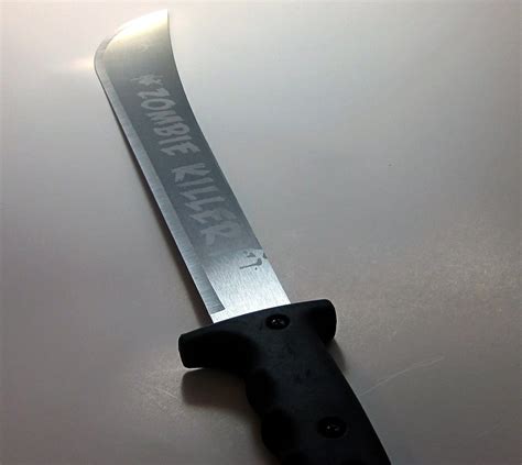 Zombie Killer Machete: Etched Zombie Survival Machete No