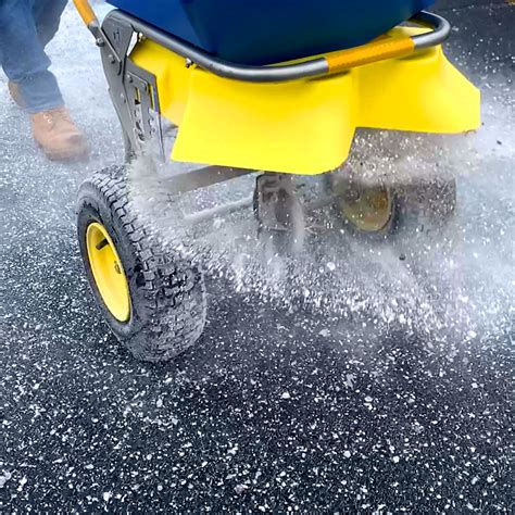 Ergo Pro Spy50l 2s 50 Ice Melt Winter Spreader With Variable Deflector