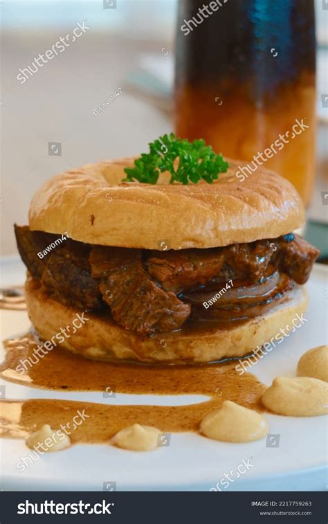 Closeup Wagyu Beef Burger Gravy Sauce Stock Photo 2217759263 | Shutterstock