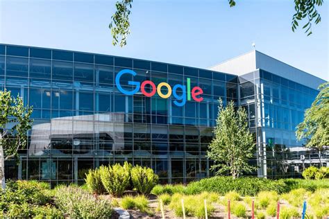 В Google отказались проводить дрэг-шоу благодаря сотрудникам-христианам