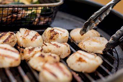 How To Grill Scallops With Tips Taste Of Home