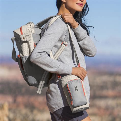 Whisper Grey Colorblock Insulated Bottle Crossbody Thirty One Gifts