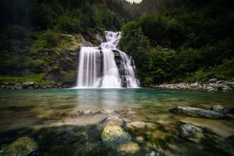 Waterfall Hiking: An Essential Gear Guide | My Colorful Wanderings