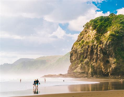 Piha Beach, Auckland, New Zealand : r/travelphotos