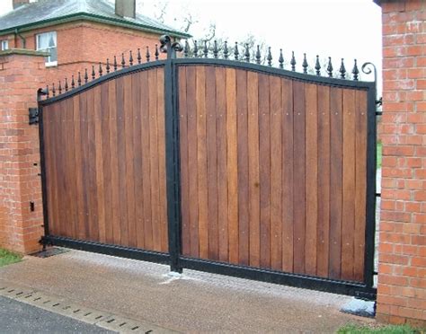 The Richmond Range BG Wooden Gates Wooden Gates For Driveways