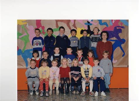 Photo De Classe Maternelle De 1997 Ecole Jehan De Brie Jouy Le Chatel