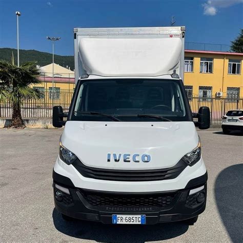 Iveco Daily C E Cv Furgone Sponda Anno Marca