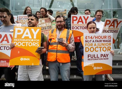 London UK 13 July 2023 Junior Doctors At A Picket Line Outside