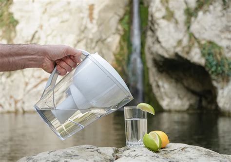 Beneficios En El Cuerpo De Consumir Agua Alcalina Property Care