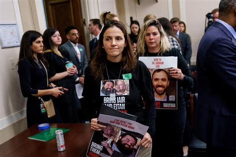 Familiares de rehenes de Hamás piden su liberación en el Congreso de EE UU