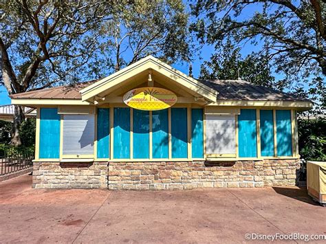 NEW Brunchcot Booth Revealed For EPCOTs Flower And Garden