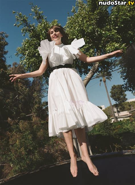 Elizabeth Olsen Elizabetholsendaily Lizabeth Olsen Nude OnlyFans Photo 197 Nudostar TV