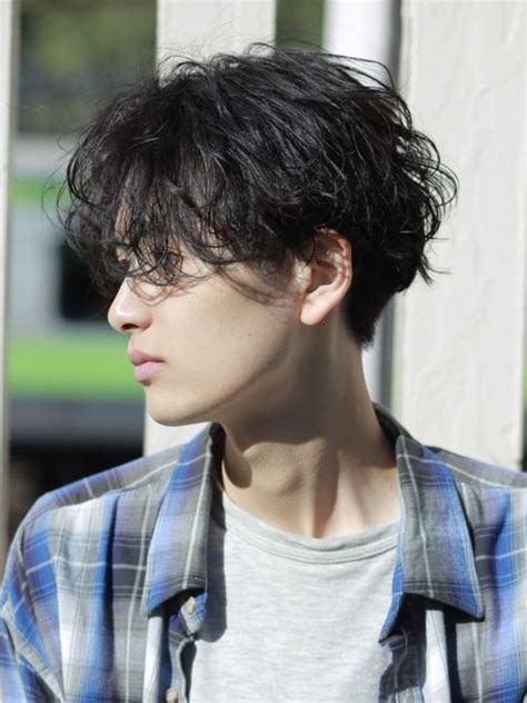 アンニュイウェーブマッシュ Front メンズ ヘアスタイル メンズパーマ マッシュ メンズ