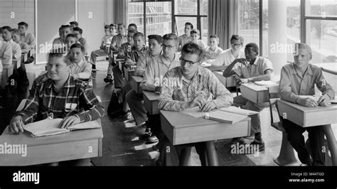 High school class 1960s hi-res stock photography and images - Alamy