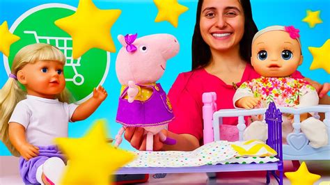 Alla Bambola Baby Alive Serve Un Nuovo Lettino Giocattolo Video Per I