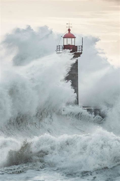 17+ best images about LIGHTHOUSE STORMS on Pinterest | Frances o'connor, Bretagne and Lightning ...