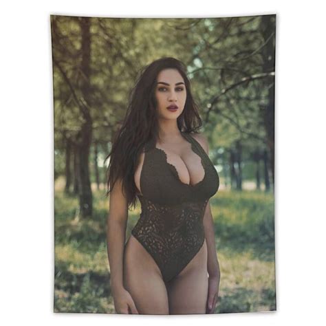 9 Hot Sexy Louisa Khovanski Bikini Pics