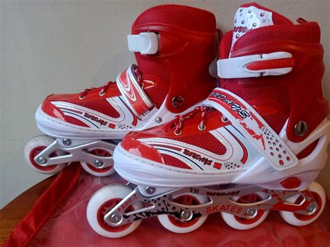 Sepatu roda anak, Olah Raga, Perlengkapan Olahraga Lainnya di Carousell