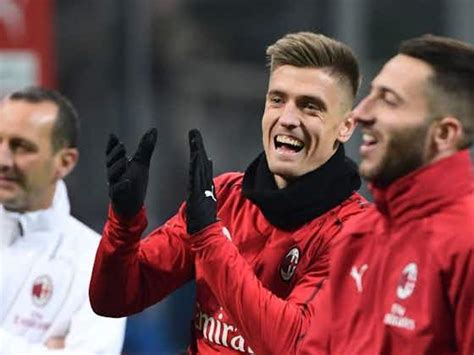 🎥 Krzysztof Piątek Nets Twice On Full Ac Milan Debut Onefootball