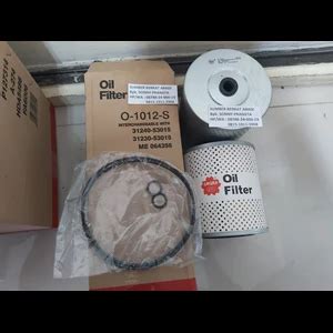 Sell SAKURA O 1012 S O 1012 S O1012S OIL FILTER 31240 53015 31230 53015