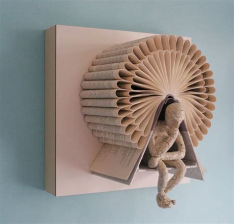 Wall Art - 12 Wonderful Ways to Upcycle Books ... …