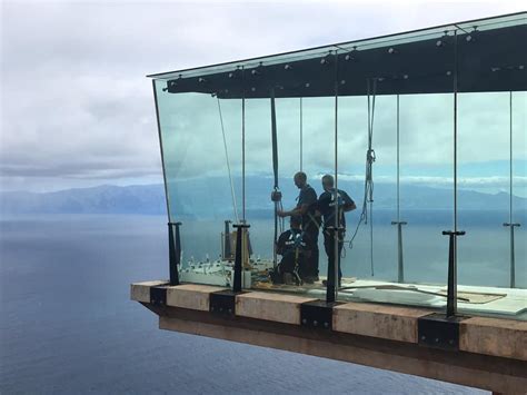 El Mirador De Abrante Reabre Su Pasarela De Cristal A Partir Del