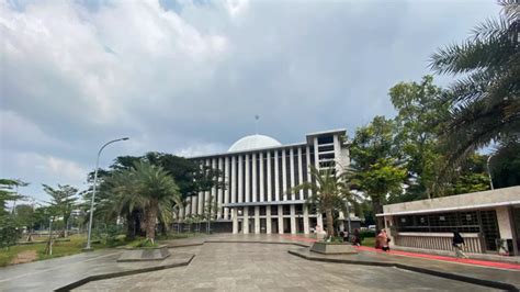 Foto Wajah Baru Masjid Istiqlal Jakarta Megah Banget Genpi Co