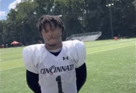 Tfon Speaks With Bearcats Wr Tre Tucker The Front Office News