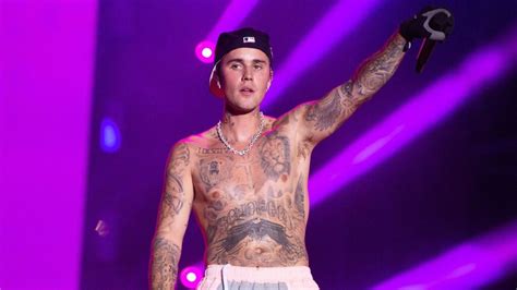 100 Justin Bieber Purpose Tour Moments