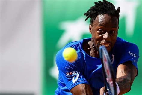 Roland Garros Ga L Monfils Sur Sa Lanc E La R Publique Des Pyr N Es Fr